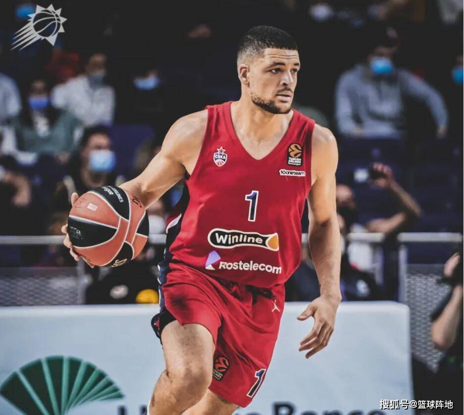 包含转会期CBA常规赛传出新动向，多特蒙德官宣签约，管理层表态——更衣室稳定，团队化学反应显著的词条